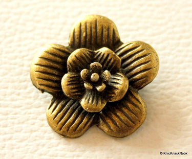 Bronze Flower Pendant